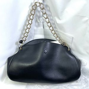 Chloe Juana MD SHLDR Bag. Black.Leather Dents LEATHER Wrinkles.